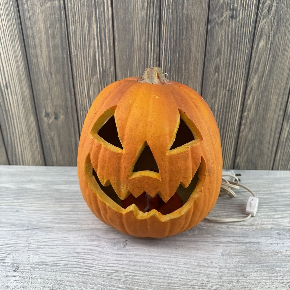 Vintage Trendmasters 1993 Light Up Pumpkin Jack O Lantern Halloween Foam Mold